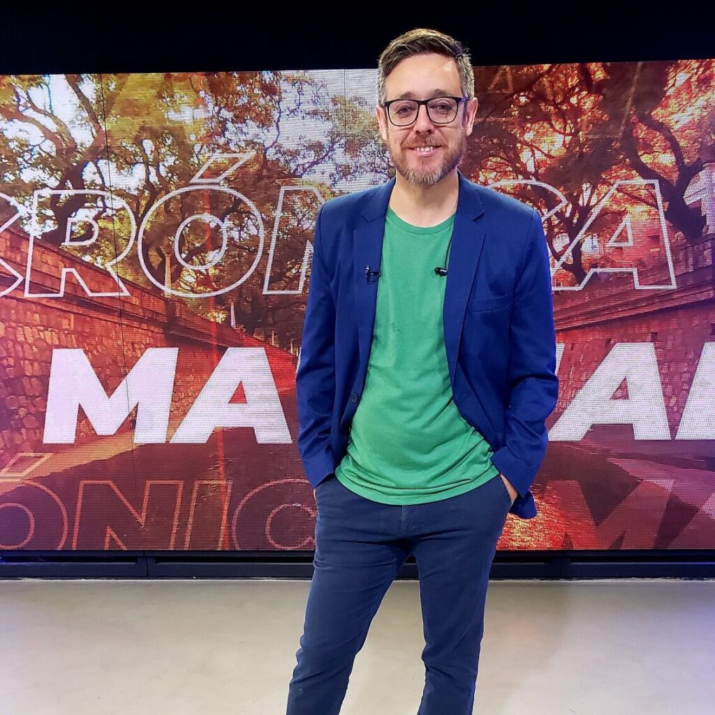 Andrés Oliva, periodista de Crónica matinal en Canal 10 de Córdoba